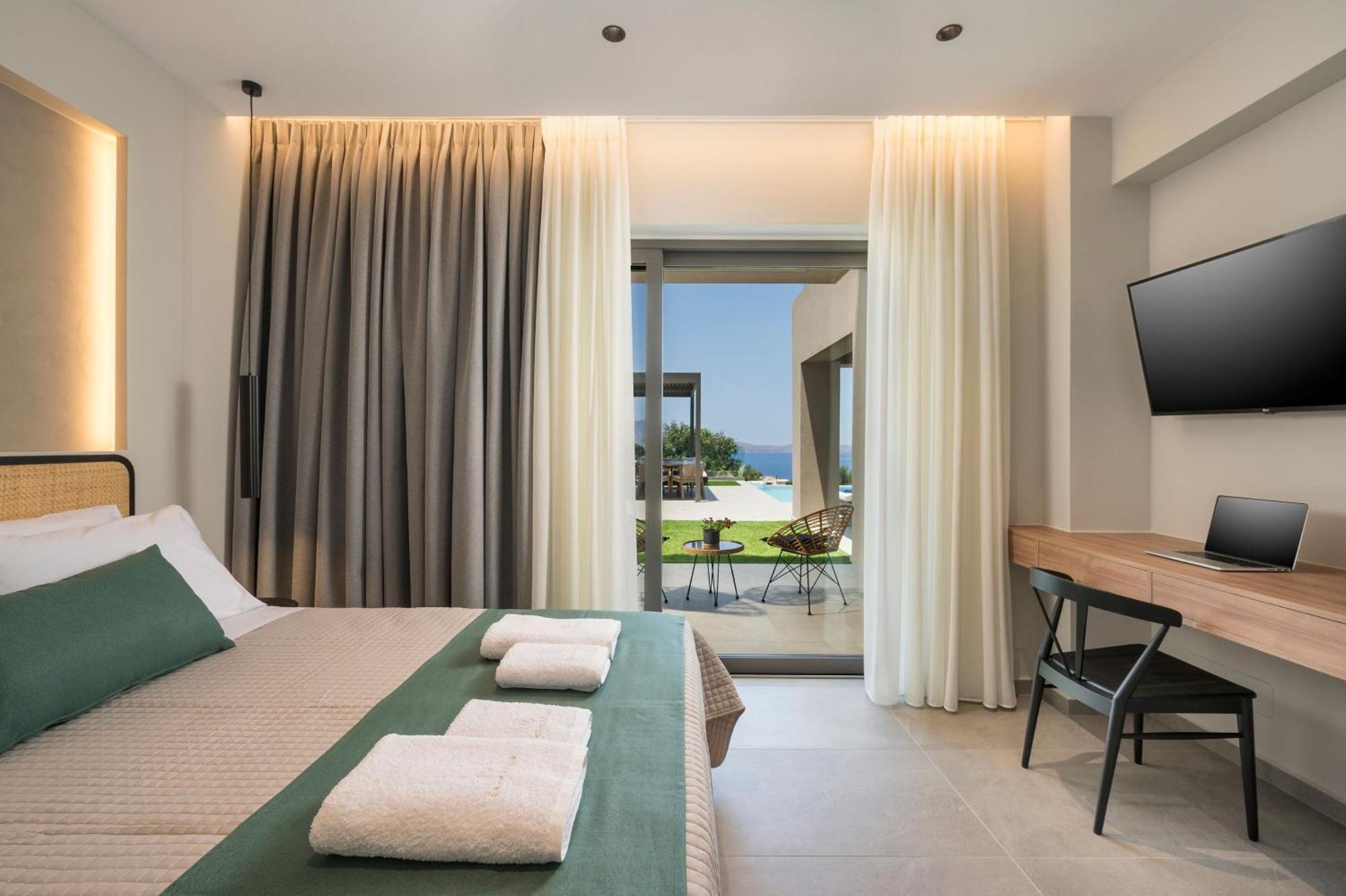 Villa Ekphrasis With Sea View And Jacuzzi Ravdhoúkha Exterior foto